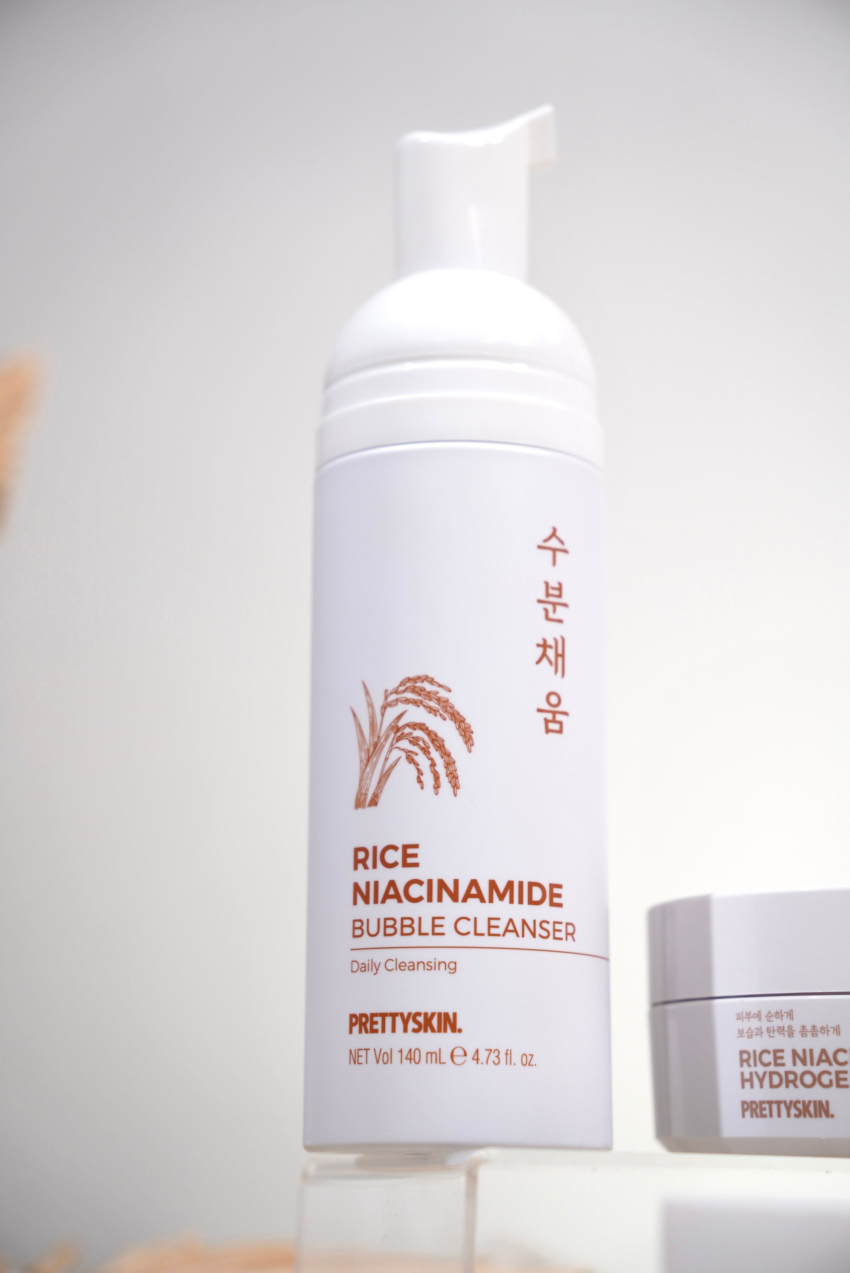 Rice Niacinamide Bubble Cleanser