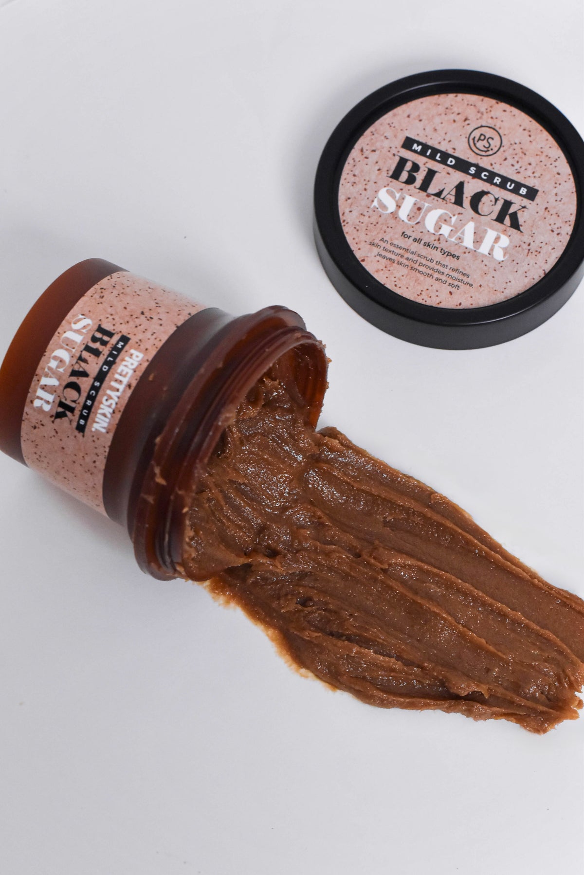 Mild Black Sugar Scrub